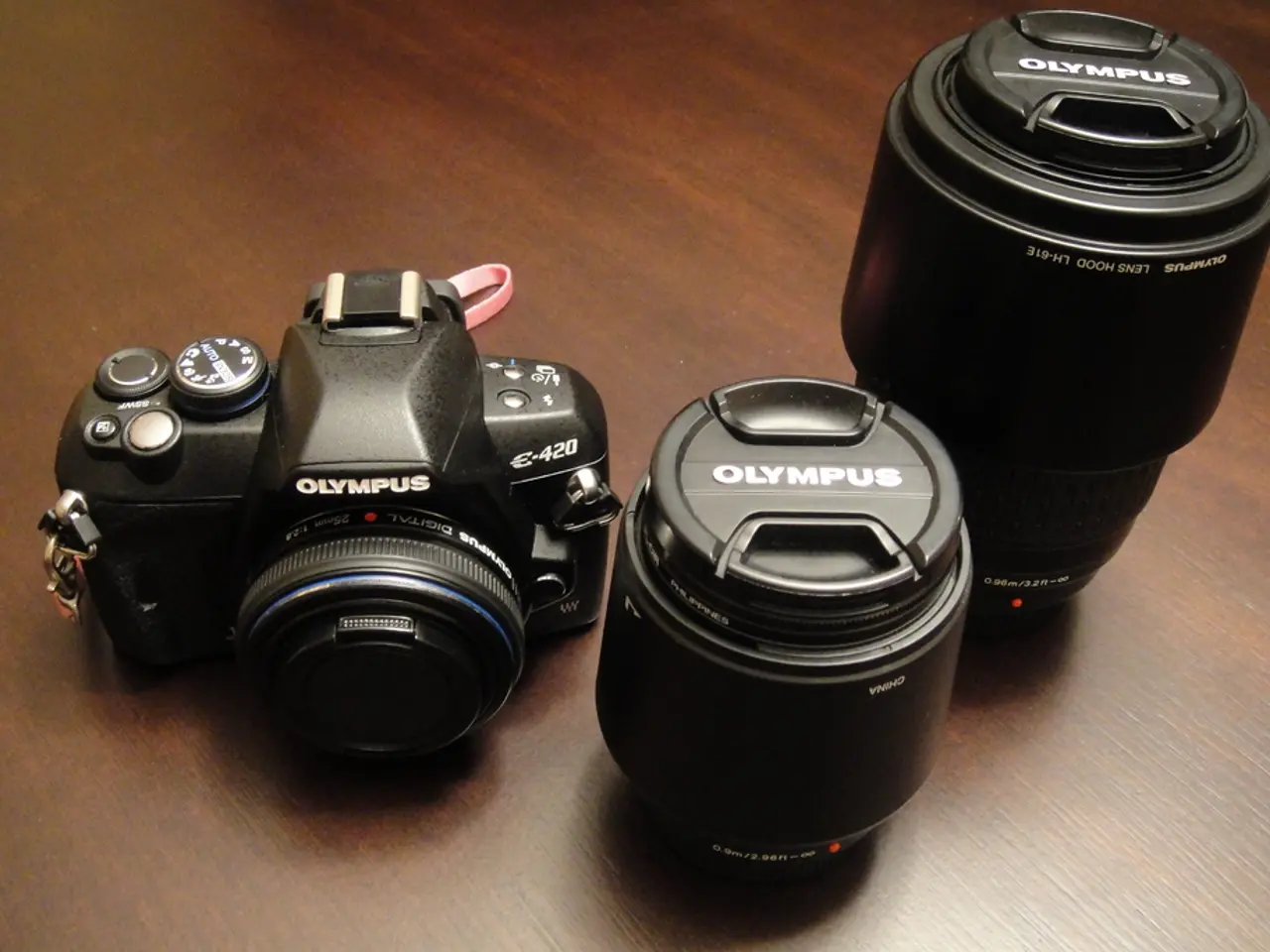 Timeless Design, Traditional Photos, Traditional Feel: Polaroid Flip Review Unveils a Retro...