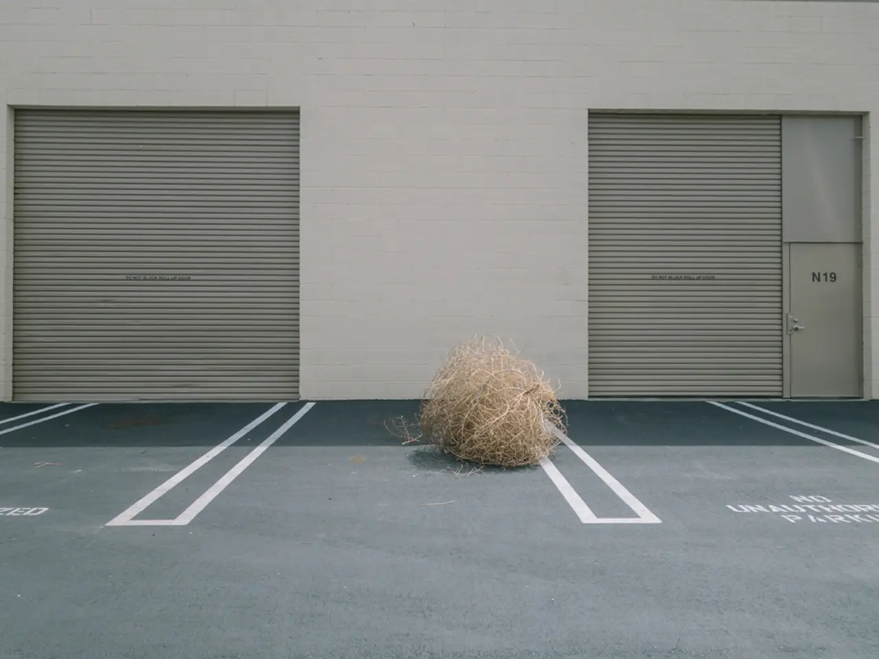 Unresolved Contracts Remain in Alt-Willich: 46 Pending Agreements