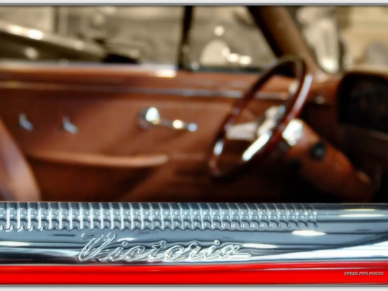 Rivian finally unveils its functional tonneau cover, truly making it available for purchase.