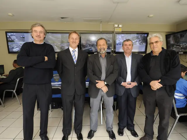 Comparing Gargantuan OLED and Massive Mini-LED: WWDC 2025's Answer to Your Inquiries!