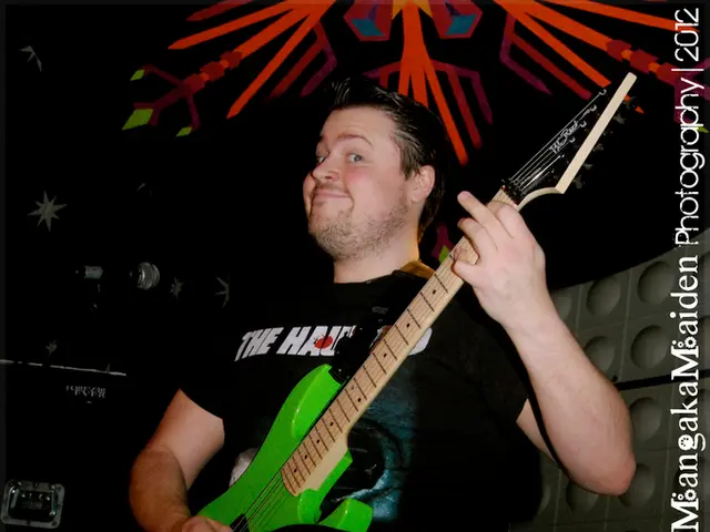 Dynamic Sound Enhancement Plug-in: M-Clarity's Resonance Cancellation Tool for Superior Audio...