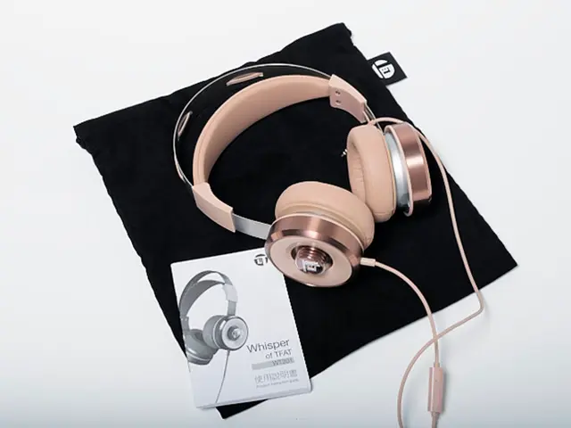 High-end audio industry welcomes a new over-ear wireless headphone (1) arrival