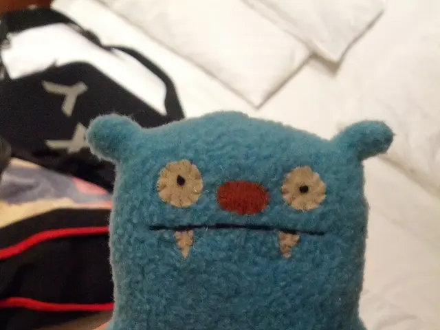 Techniques for Integrating PDF Files into HTML Web Pages