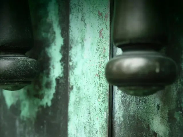 Concurrency Management Strategies