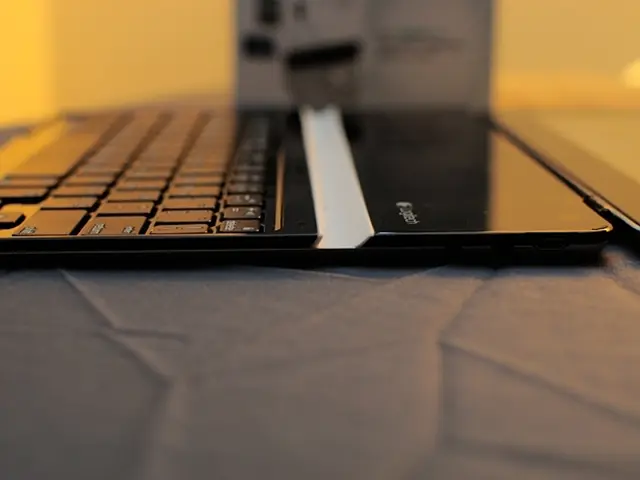 5G-equipped Surface Laptop by Microsoft: Powered by Intel Core, set for business launch