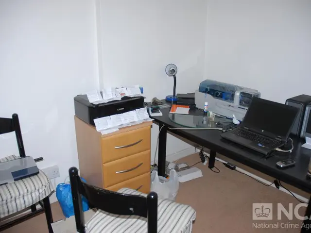 Eight Must-Have Items to Streamline Your Professional Routine