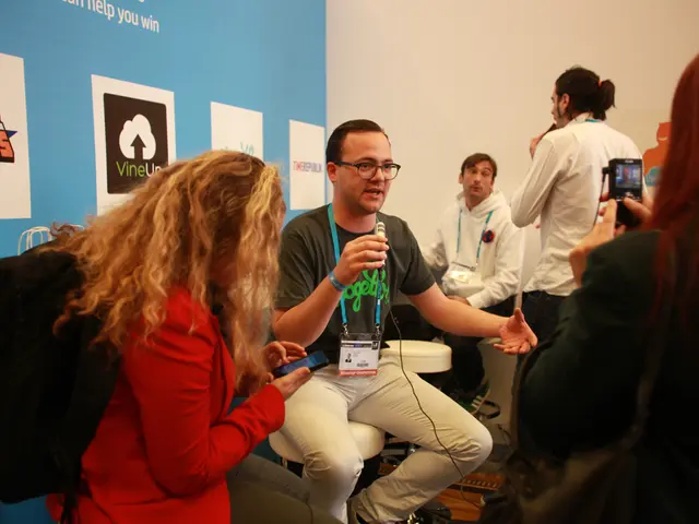 "What's the Ideal Answer to 'Why Should We Hire You?'" - Bill Gates Shares His Tips for Nailing the...