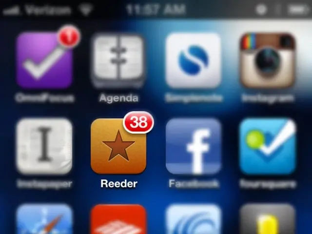 In the picture I can see so many apps in the screen, except one app all apps are blurred.